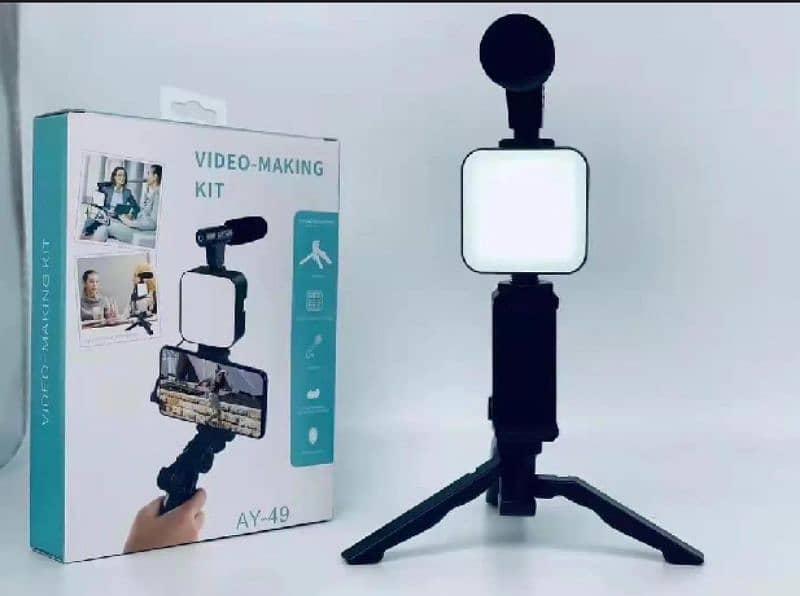 Portable Tripod Stand 2