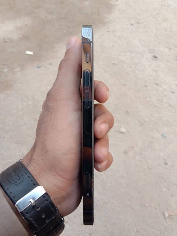 I phone 12 pro 128 GB non pta  condition 10.10 5