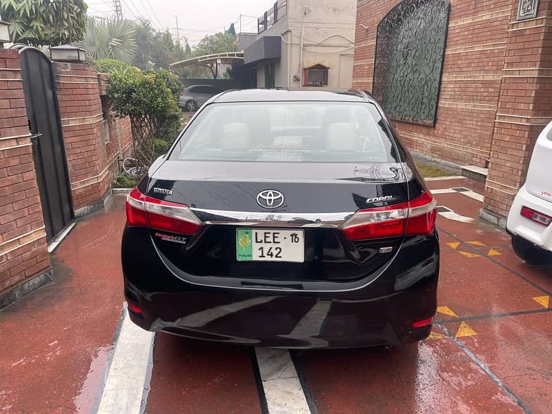 Toyota Corolla GLI 2016 1.3 auto model first hand Apna name orginal 5