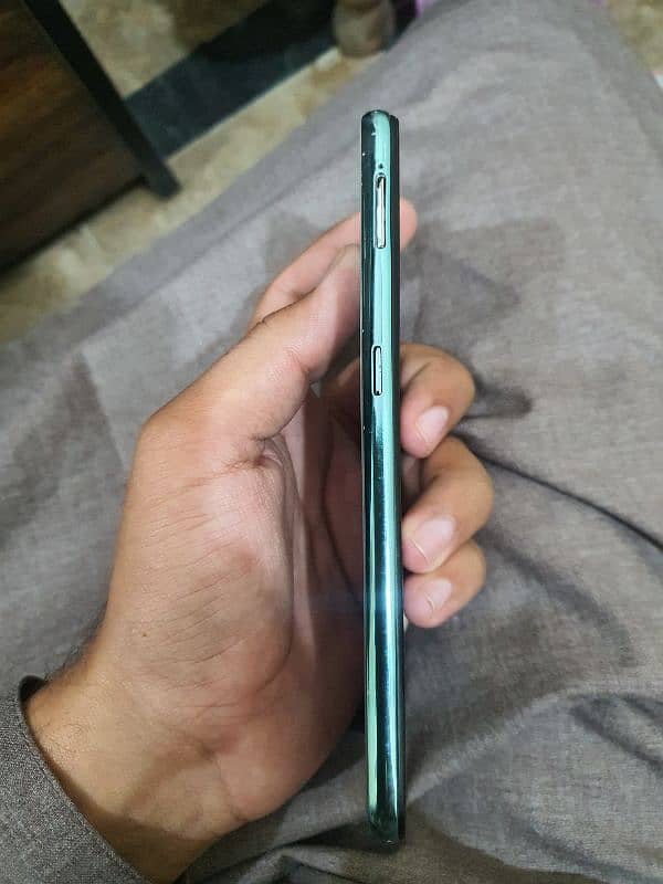 vivo s1 8/128 display fingerprint All Okay 5