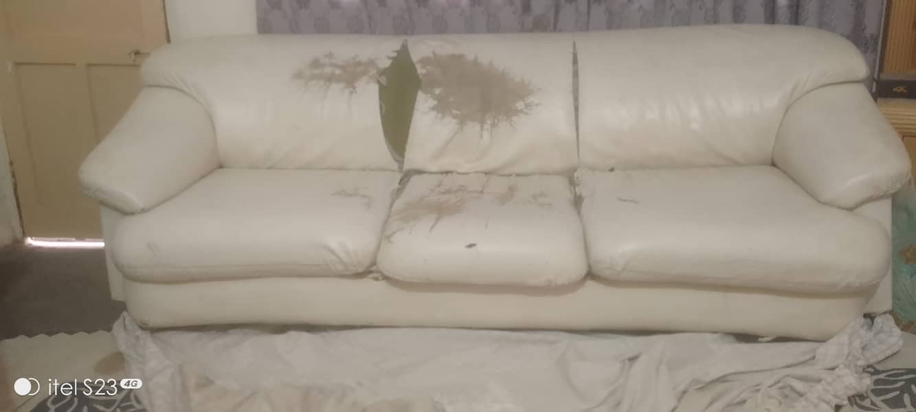 5 Seater Sofa 3