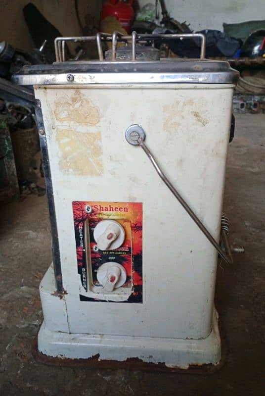 Gas heater Good condition  full strong 2