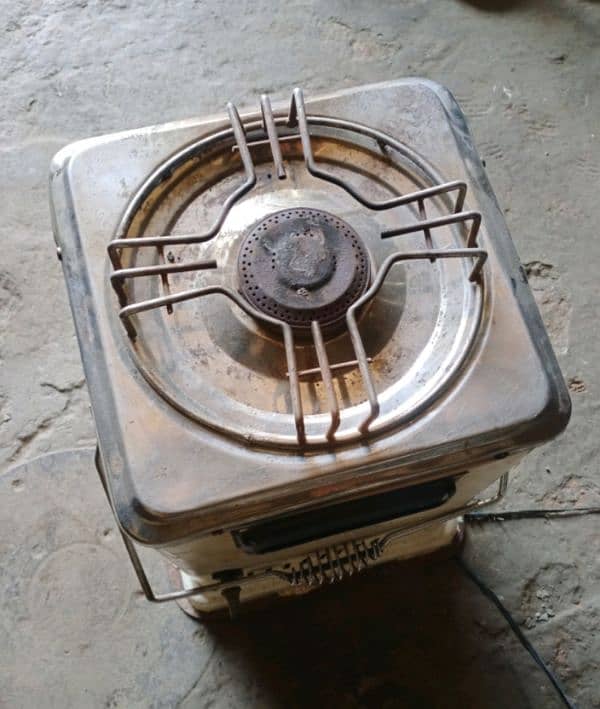 Gas heater Good condition  full strong 3