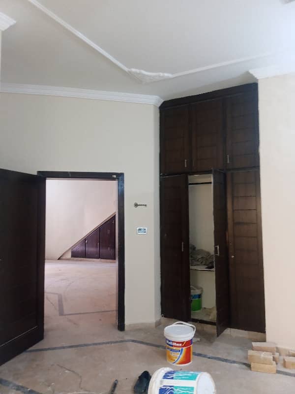 10 Marla Marla Double Storey House for Rent 0