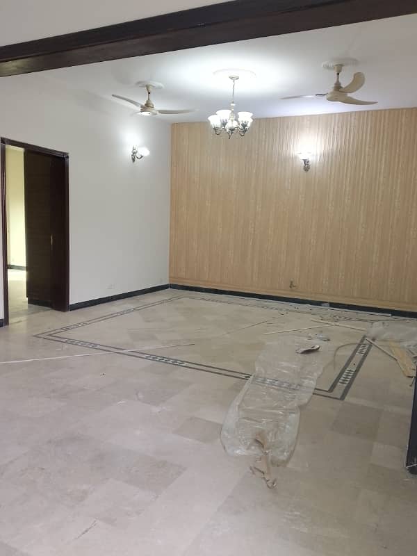 Beautiful House For Rent in E/11 4 Bedroom with attached bathroom drawing dining TV lounge kitchen sarvent quter car parking 0