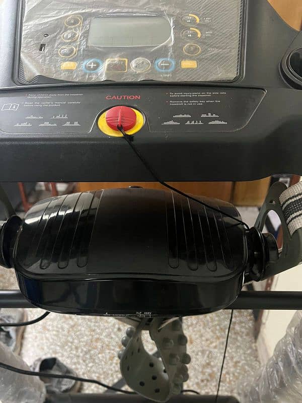 treadmill plus massager 4