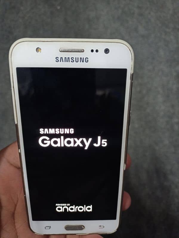 Samsung Galaxy J5 0