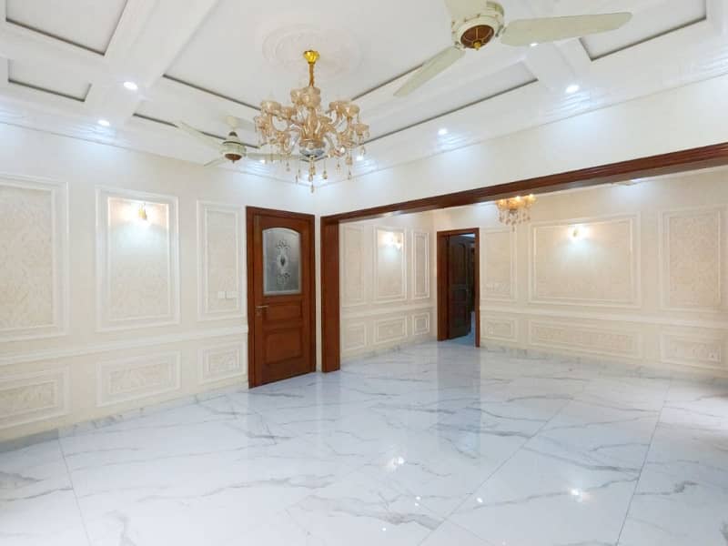 1 Kanal House Is Available For sale 8