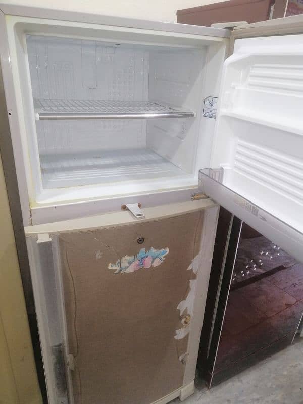 dawlance fridge for sale 1