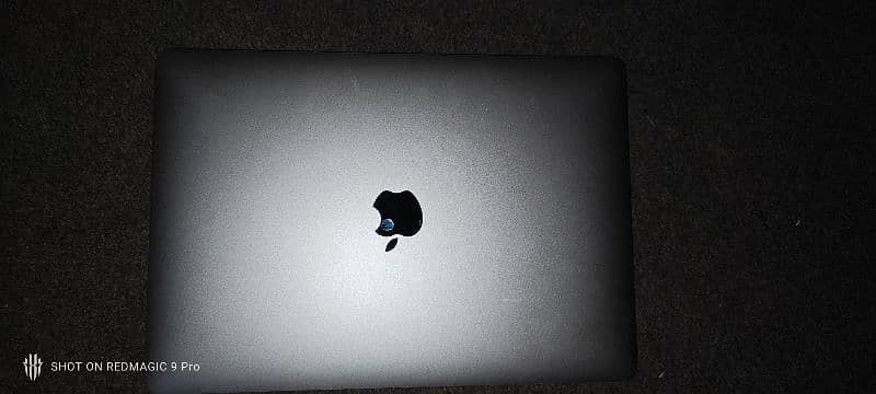 MacBook air 2020 512gb bypass 2