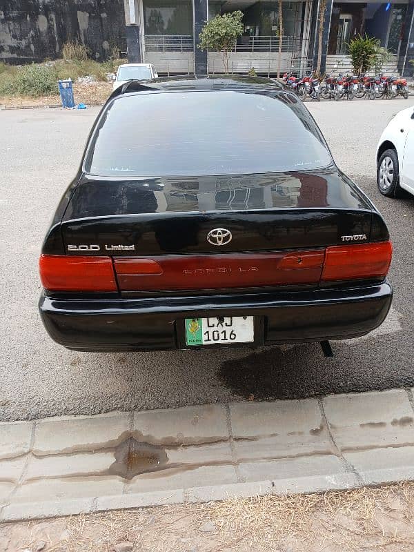 Toyota Corolla 20D Limited Read Complete add Price Almost Final 5