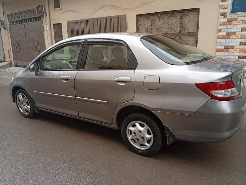 Honda City IDSI 2004/2005 9