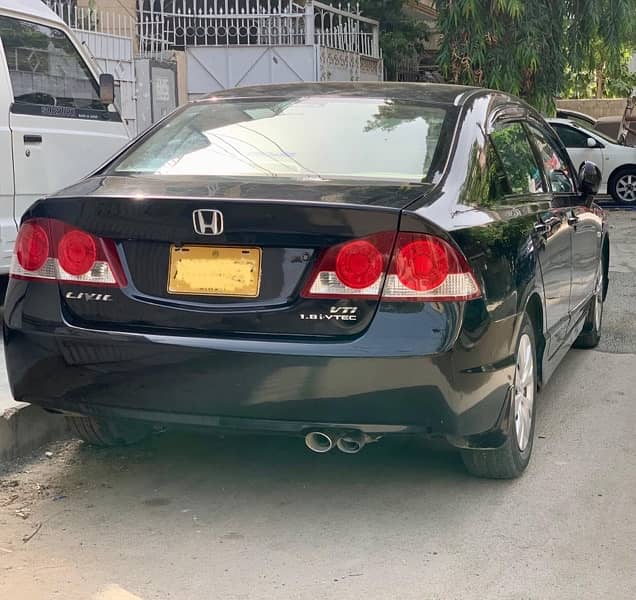 Honda Civic 2008 4