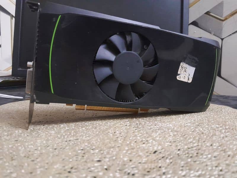 GTX 560ti 1gb graphics card 0