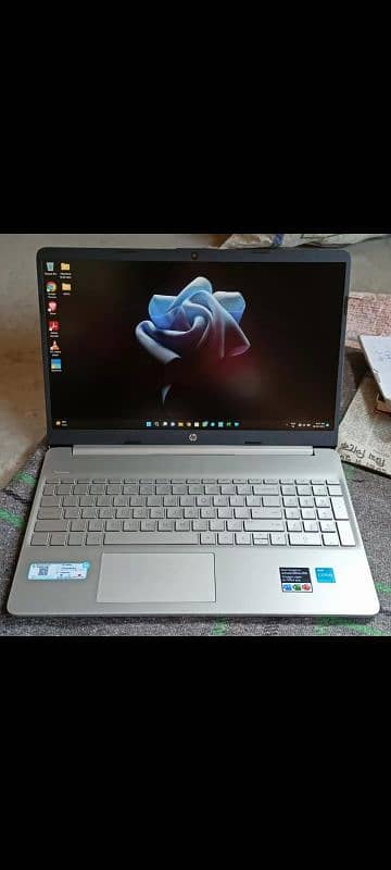 HP 15s Laptop i3 12th Gen 1