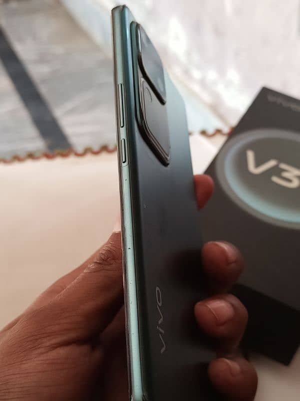 Vivo v30 5g 12/256 2