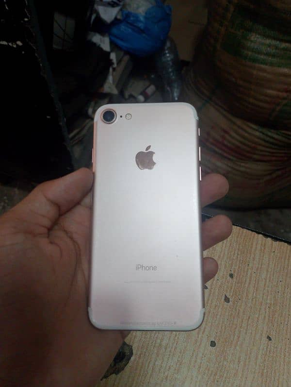 iphone 7 urgent for sale 0