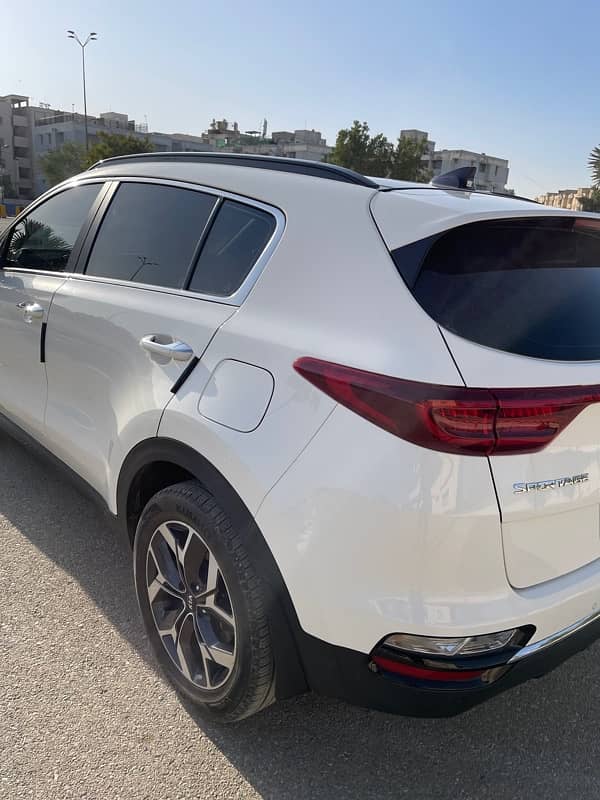 KIA Sportage 2022 6