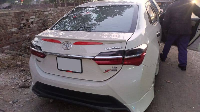 Toyota Corolla 2016 XLI Converted to GLI – Immaculate Condition 2