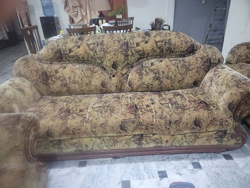 6 seater used sofa for sale 4