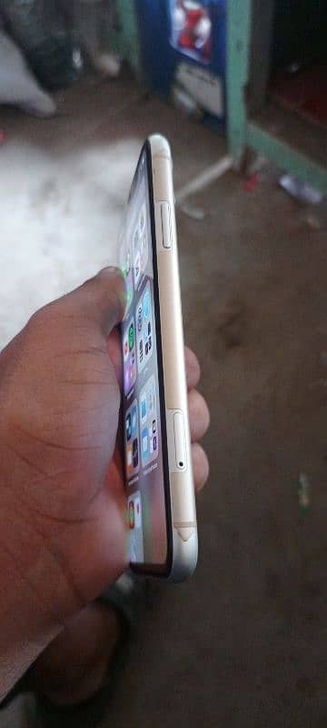 iPhone 11 condition 10 by 7 2