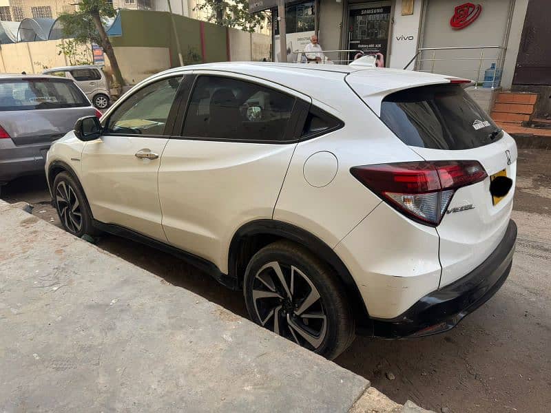 Honda Vezel 2016 4