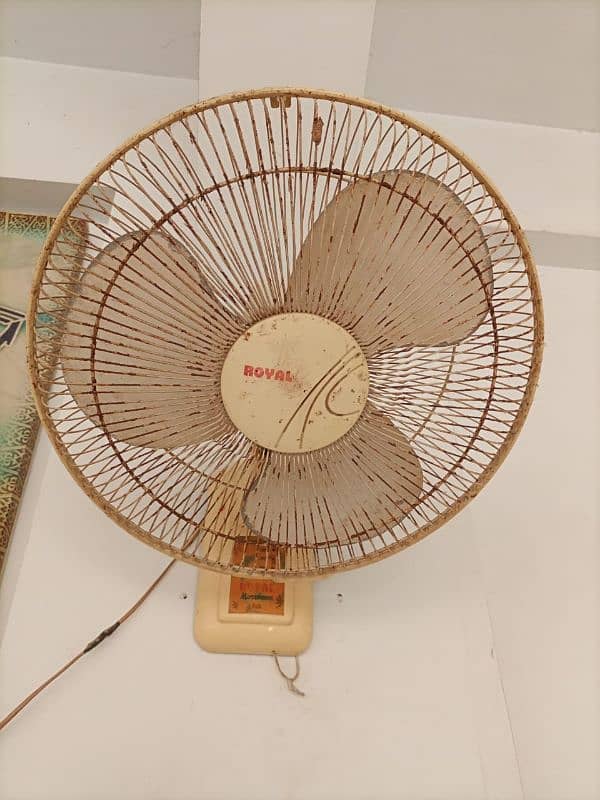 bracket Fan 4