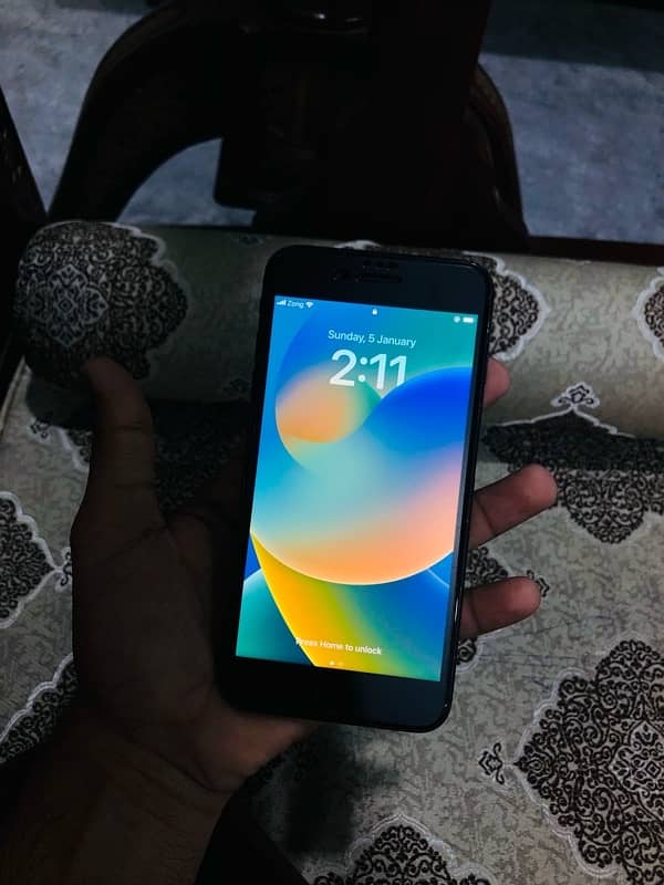 iphone 8plus 256 gb pta approved  FU   finger ok read add 1