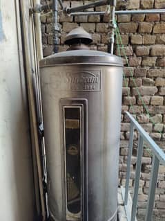 gyzer for sale in good condition 52liter