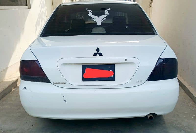 Mitsubishi Lancer 2005 1