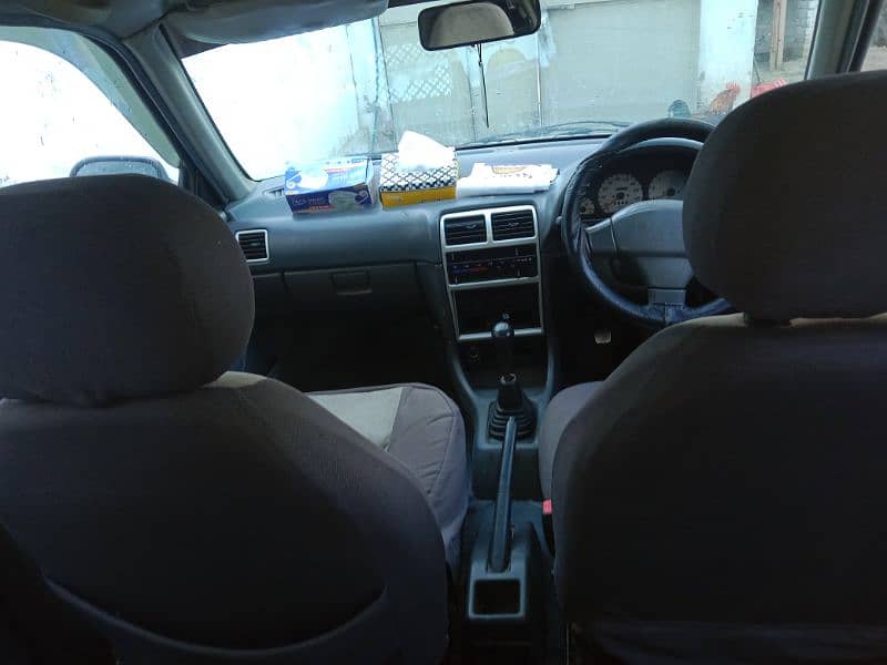 Suzuki Cultus 2010 6