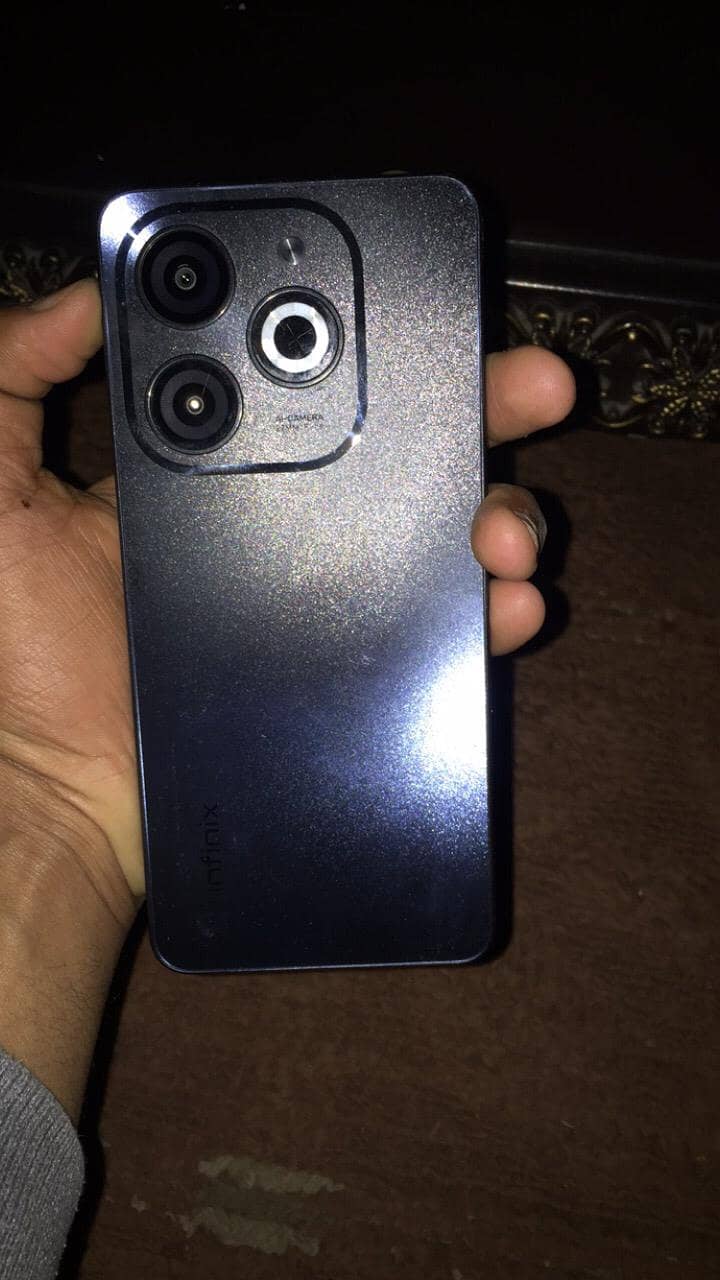 Infinix smart 8 0