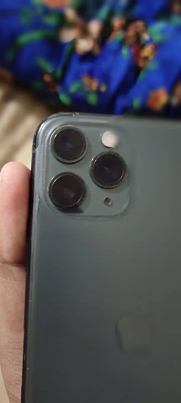 iPhone 11 pro Factory unlocked 1