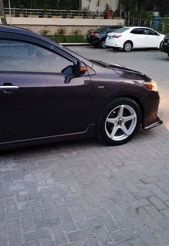 Toyota Corolla GLI 2012 10