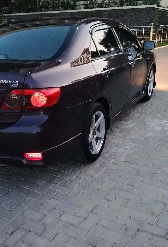 Toyota Corolla GLI 2012 14