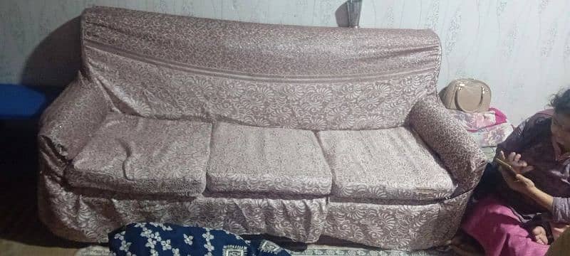 sofa 3 seater 8