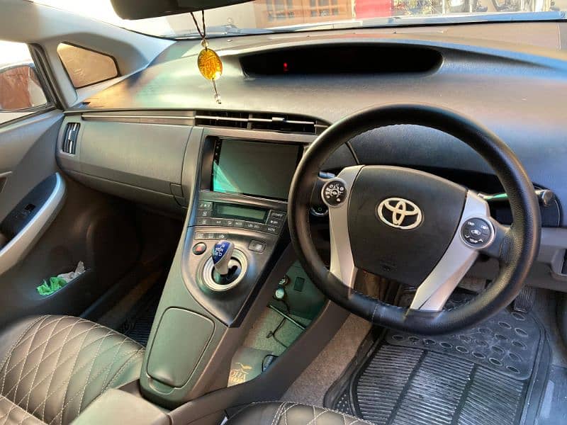 Toyota Prius 2010 9