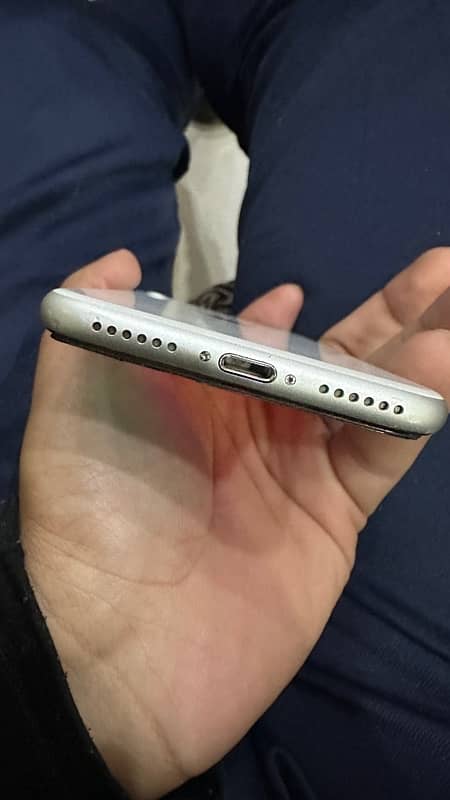 iphone 12 SE white 128 GB, PTA approved 6