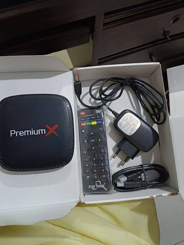 Premium X Android TV Box 8GB RAM / 128GB ROM 2