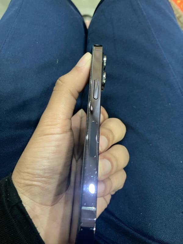 iphone 14 pro with box| purple| LLA model 1