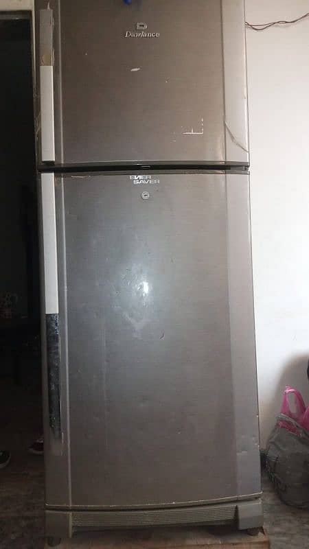 DAWLANCE REFRIGERATOR 0