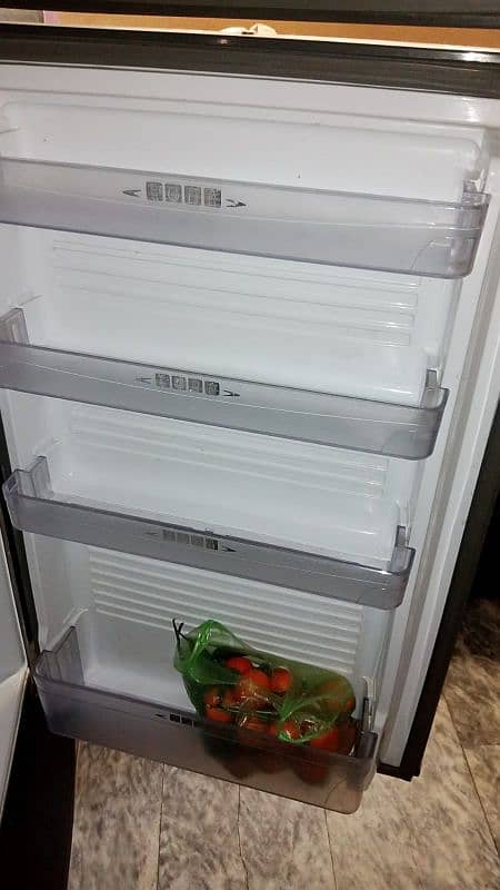 DAWLANCE REFRIGERATOR 6