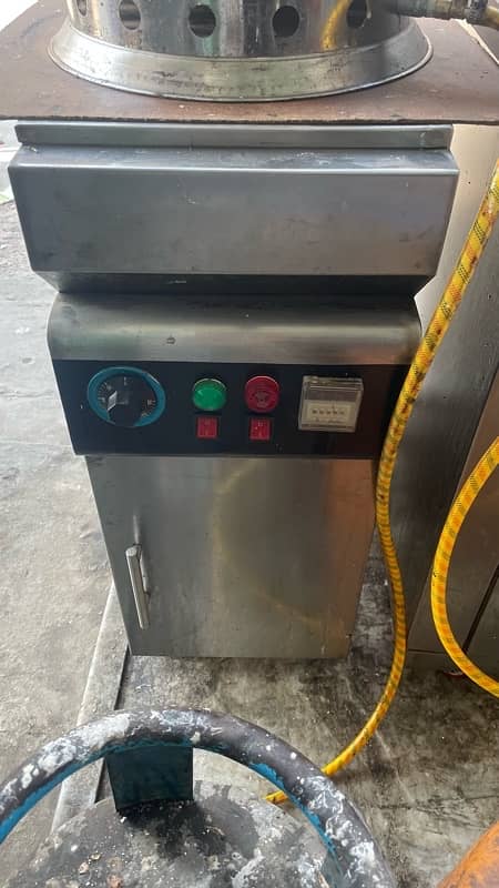 Automatic fryer 16 liter 2 month use only 2