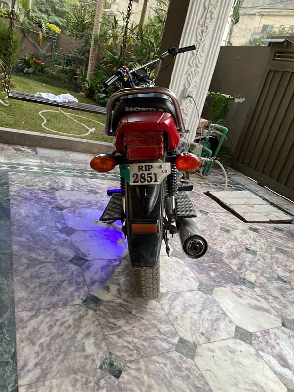 HONDA CD 100 ATLAS 9