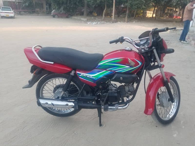 Honda pridor 100cc 4