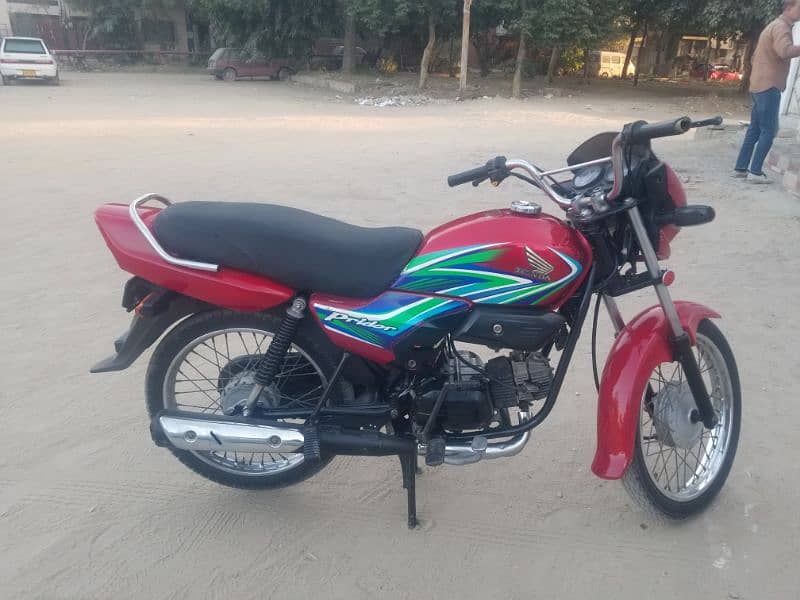 Honda pridor 100cc 8