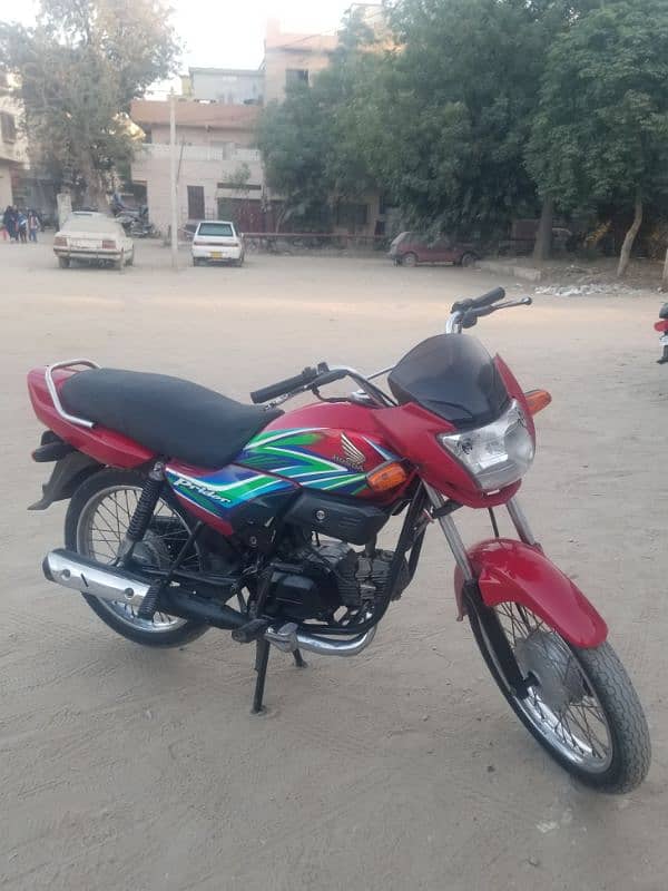 Honda pridor 100cc 10