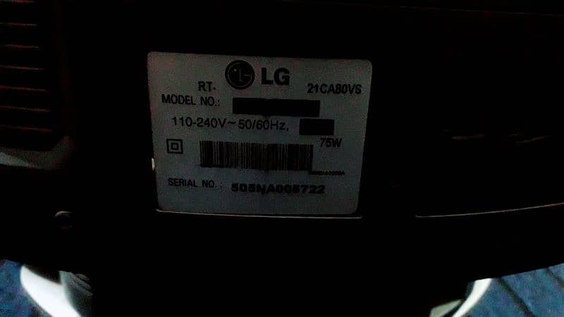 LG 21inch turbo swing bass T. v 3