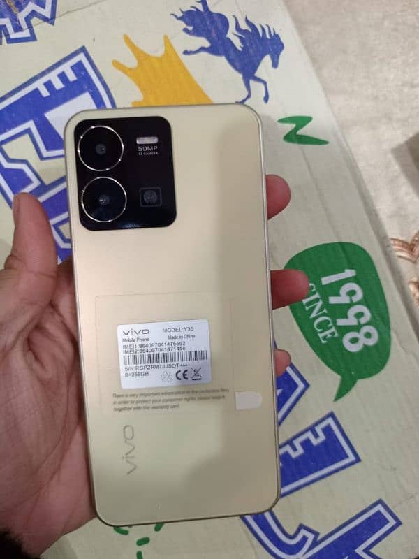 Vivo y35 3