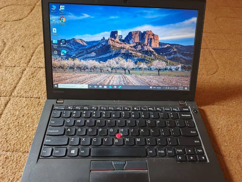 Lenovo Thinkpad laptop i5.6th generation 0